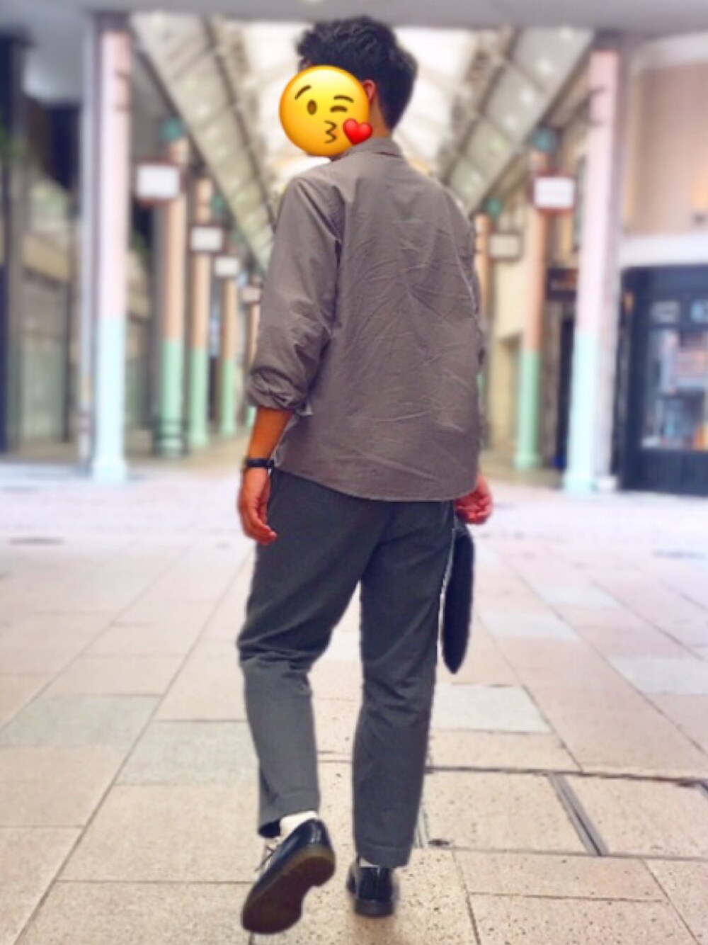 「シンプルコーデ、ワントーンコーデ、おしゃれさんと繋がりたい、大人カジュアル、オトナカジュアル、ユニクロ、無印良品、ポールスミス、ドクターマーチン、サンローランパリ」｜「Paul Smithのアイテム（アナログ腕時計、ブラック系）」を使った、Kenshiroさん（メンズ・177cm）の夏コーディネートの1枚目の写真