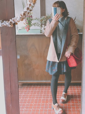 「アイテム（ボストンバッグ、レッド系）」を使った、kmmyさん（レディース・155cm）の冬コーディネート