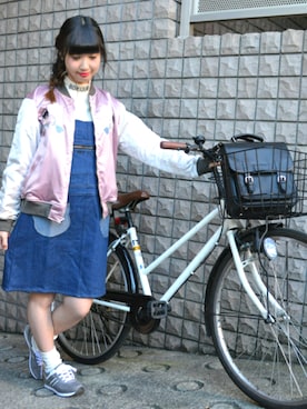 「アイテム（MA-1）」を使った、WORLD WIDE LOVE!さん（レディース・157cm）の冬コーディネート