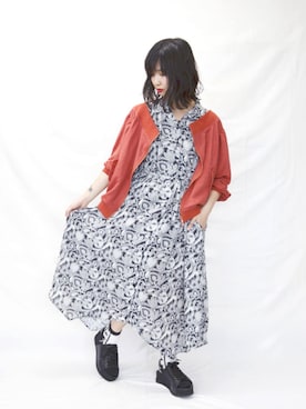 「バンダナ」｜「アイテム（MA-1）」を使った、WORLD WIDE LOVE!さん（レディース・157cm）の春コーディネート