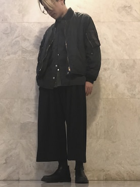 「KRIS VAN ASSCHE（クリスヴァンアッシュ）のアイテム（ブーツ）」を使った、YouTuber美容師テラヤマジック相互さん（メンズ・172cm）の冬コーディネート