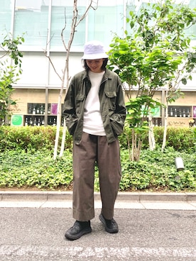 「TrAnsference - T/f （トランスファレンス）のアイテム（ジャケット/アウター）」を使った、YouTuber美容師テラヤマジック相互さん（メンズ・172cm）の春コーディネート