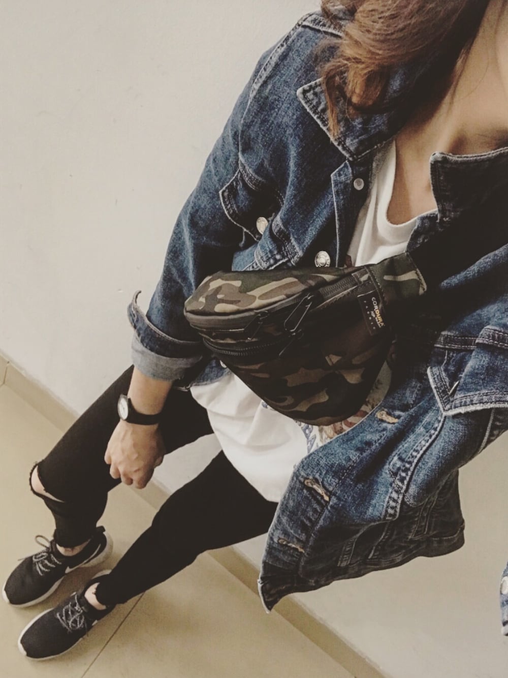 「GU、H&M、moussy、UNIQLO、CASIO、NIKE」｜「MOUSSYのBAKERSFIELD TSJ（Tシャツ/カットソー、ホワイト系）」を使った、mizichen♡̆̈さん（キッズ・120cm）の春コーディネートの1枚目の写真