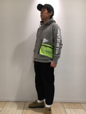 「and wander（アンドワンダー）のアイテム（パーカー）」を使った、funatoさん（メンズ・166cm）の冬コーディネート