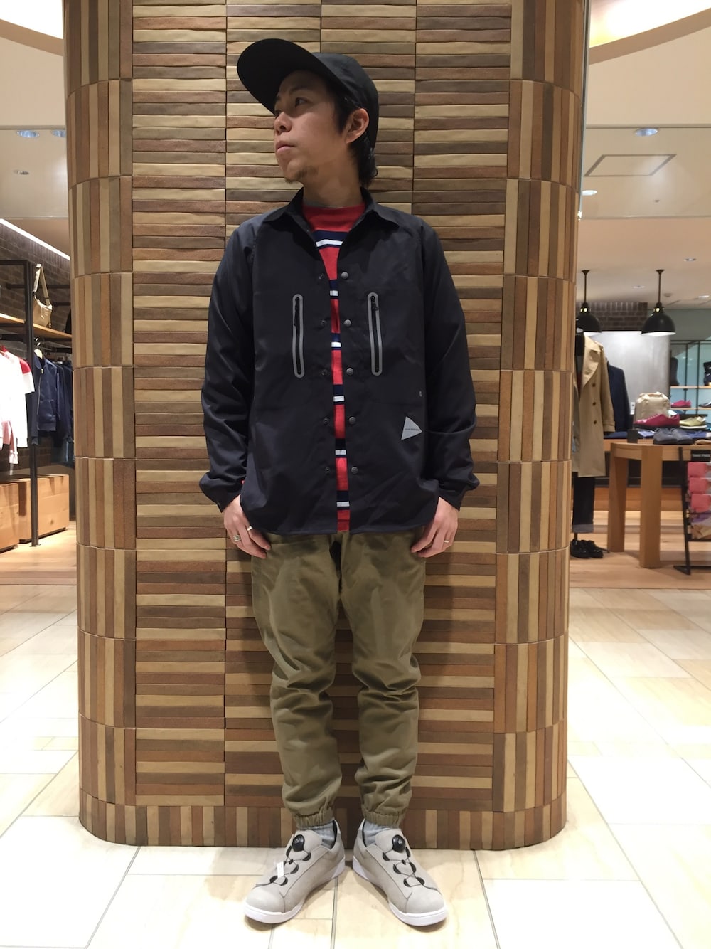 and wander tech ロングスリーブ　シャツ and wander（アンドワンダー）の「and wander/アンドワンダー