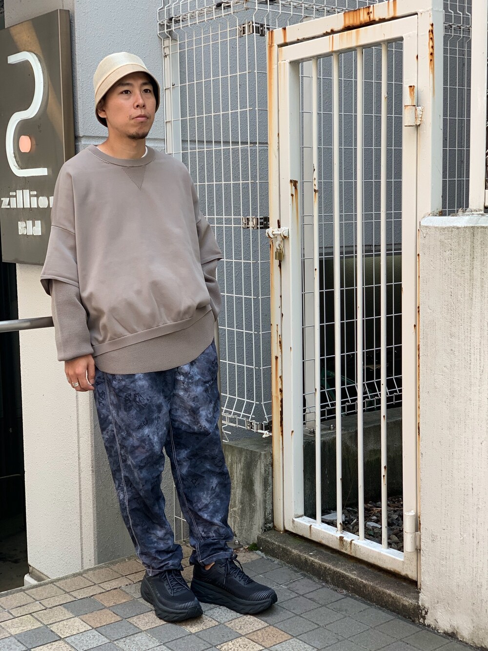 funato（BEAVER名古屋店 ）｜HOKA ONEONEのスニーカーを使ったコーディネート - WEAR