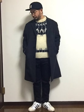 「carhartt」｜「アイテム（チェスターコート）」を使った、ISOPさん（メンズ・170cm）の冬コーディネート
