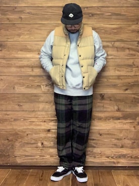 「アイテム（ダウンベスト）」を使った、ISOPさん（メンズ・170cm）の冬コーディネート