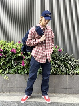 「ルーズフィット」｜BEAMSさん（メンズ・182cm）の春コーディネート