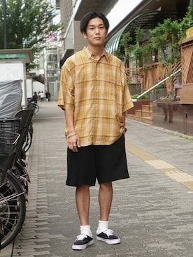 「VANS（バンズ）のアイテム（サンダル）」を使った、BEAMSさん（メンズ・175cm）の夏コーディネート