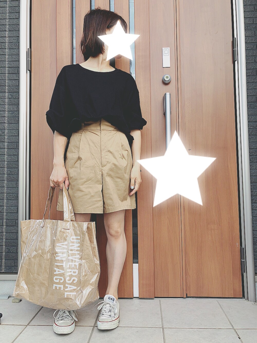 「シンプルコーデ、大人カジュアル、お洒落さんとつながりたい、トートバッグ、ショートパンツ、GU、プチプラ、ママコーデ、ハンドメイド、コンバース」｜「GUのアイテム（パンツ、ベージュ系）」を使った、mii♡ さん（レディース・149cm）の夏コーディネートの1枚目の写真