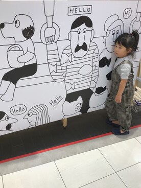 「SEVENDAYS=SUNDAY（セブンデイズサンデイ）のアイテム（オールインワン・サロペット）」を使った、りーさんさん（キッズ・100cm）の秋コーディネート