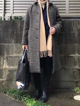 「ONE DAY KMC （ワンデイケーエムシー）のアイテム（シューズ）」を使った、てぃーさん（メンズ・166cm）の冬コーディネート