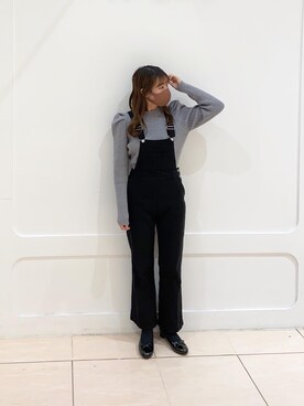 「ラメニット」｜「アイテム（サロペット/オーバーオール）」を使った、okamu🍦骨格ストレートさん（レディース・160cm）の冬コーディネート