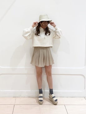 okamu🍦骨格ストレートさん（レディース・159cm）の春コーディネート