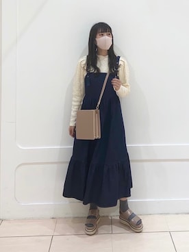 「one after another NICE CLAUP（ワンアフターアナザーナイスクラップ）のアイテム（ジャンパースカート）」を使った、okamu🍦骨格ストレートさん（レディース・159cm）の春コーディネート