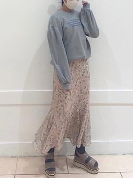 okamu🍦骨格ストレートさん（レディース・159cm）の春コーディネート