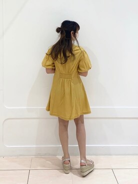 「ミニワンピ」｜okamu🍦骨格ストレートさん（レディース・159cm）の春コーディネート