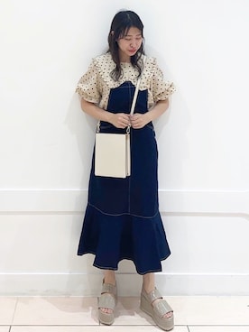 「one after another NICE CLAUP（ワンアフターアナザーナイスクラップ）のアイテム（ジャンパースカート）」を使った、okamu🍦骨格ストレートさん（レディース・159cm）の春コーディネート