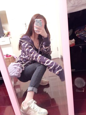 折耳弯さんのコーディネート