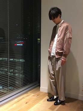 「HARE（ハレ）のアイテム（MA-1）」を使った、nissy_HAREさん（メンズ・180cm）の冬コーディネート