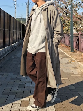 「ブラウンパンツ」｜「アイテム（ステンカラーコート）」を使った、ko-skさん（メンズ・175cm）の秋コーディネート
