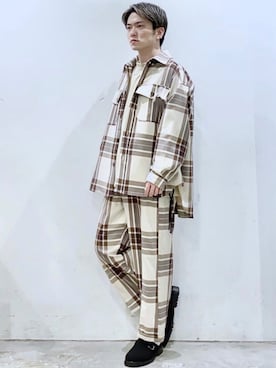 「CASPER JOHN（キャスパージョン）のアイテム（シューズ）」を使った、KOMさん（メンズ・165cm）の秋コーディネート