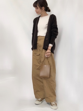 「AURALEE（オーラリー）のアイテム（カーディガン/ボレロ）」を使った、宇佐美 彩さん（レディース・163cm）の秋コーディネート