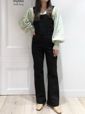 「ピスタチオ」｜「アイテム（サロペット/オーバーオール）」を使った、Sakaiさん（レディース・153cm）の冬コーディネート