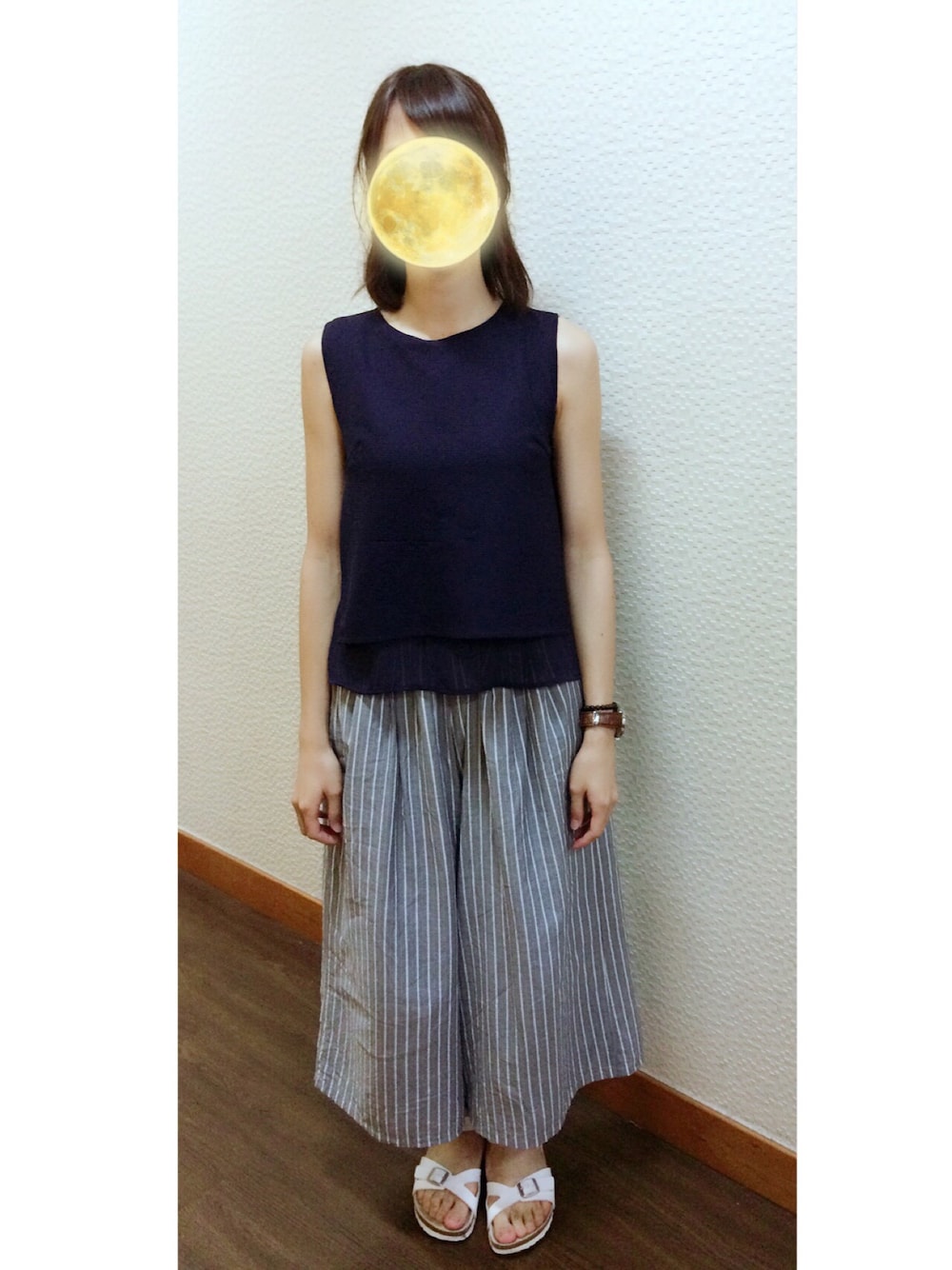 「GUのアイテム（タンクトップ、ブルー系）」を使った、Ccさん（レディース・156cm）の夏コーディネートの1枚目の写真