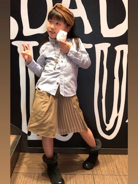 「アイテム（ブーツ）」を使った、ties-flower11さん（キッズ・120cm）の秋コーディネート
