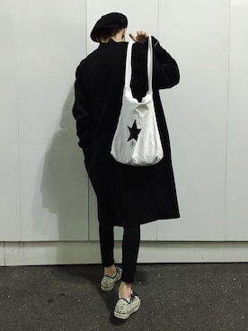 「CONVERSE TOKYO（コンバーストウキョウ）のアイテム（トートバッグ）」を使った、ANOTHER-Jさん（メンズ・175cm）の春コーディネート