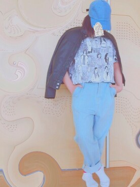 「Bershka（ベルシュカ）のアイテム（Tシャツ/カットソー、グレー系）」を使った、ねずさん（レディース・156cm）の春コーディネート