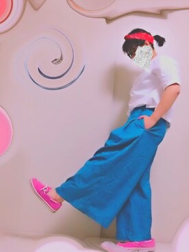 「Bershka（ベルシュカ）のアイテム（パンツ、ブルー系）」を使った、ねずさん（レディース・156cm）の春コーディネート