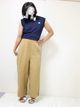 「adidas Originals（アディダスオリジナルス）のアイテム（タンクトップ、ブルー系）」を使った、ねずさん（レディース・156cm）の夏コーディネート