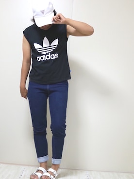 「adidas Originals（アディダスオリジナルス）のアイテム（タンクトップ、ブラック系）」を使った、ねずさん（レディース・156cm）の夏コーディネート