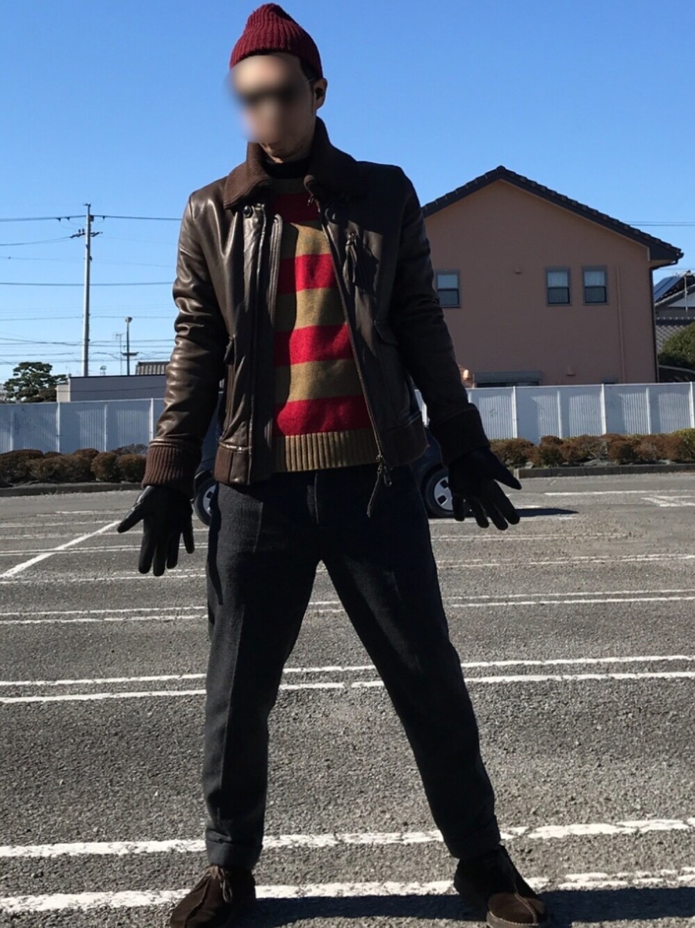 「ブラウン色に染まれ、ブラウン、革ジャン、n1、ジョンブル　プライベート　ラボ(Johnbull Private labo)、ジョンブル、オトナカジュアル」｜「ClarksのKilve Trek / キルブトレック（タンレザー）（ブーツ、ブラウン系）」を使った、gozou12345さん（メンズ・175cm）の冬コーディネートの1枚目の写真