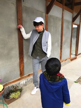 「GU（ジーユー）のアイテム（カーゴパンツ、グレー系）」を使った、こべさん（メンズ・167cm・20代）の冬コーディネート