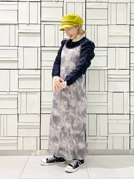 「アイテム（キャスケット、イエロー系）」を使った、ca4laさん（レディース・155cm）の冬コーディネート