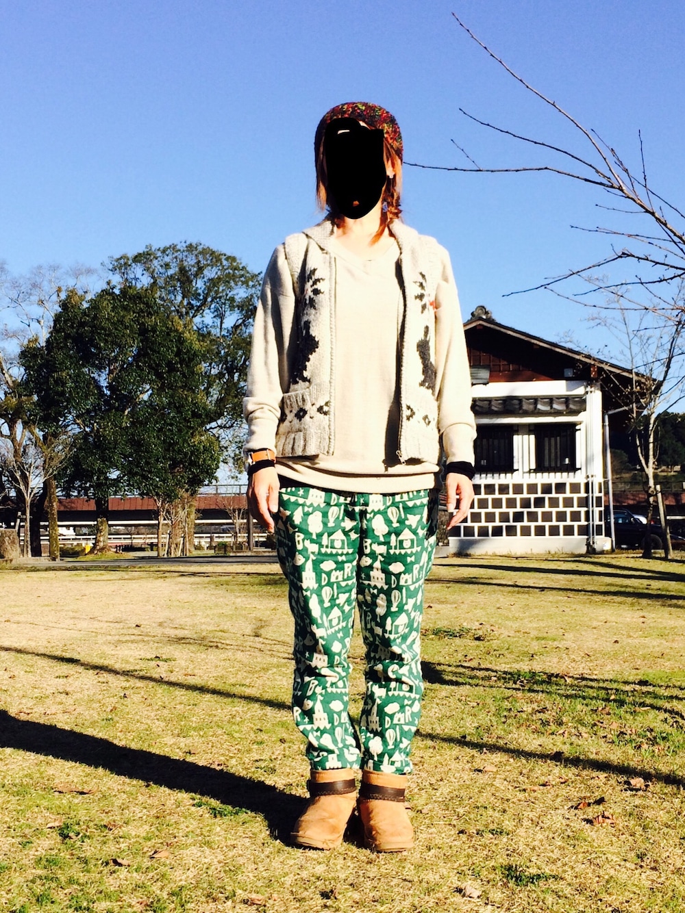 「GUのアイテム（ニット/セーター、ベージュ系）」を使った、mayutaroさん（レディース・159cm）の冬コーディネートの1枚目の写真