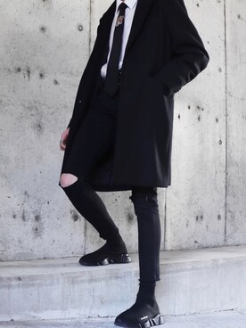 「BALENCIAGA」｜「アイテム（フォーマルスーツ/小物）」を使った、𝙧𝙪.さん（メンズ・174cm）の冬コーディネート
