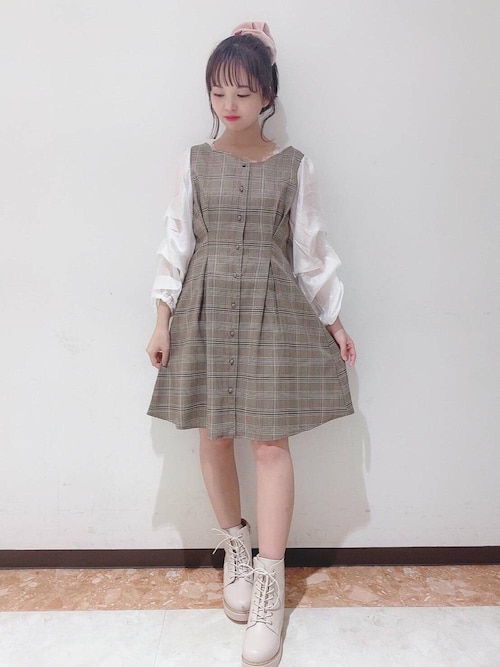 Majestic Legon マジェスティックレゴン名古屋パルコ店スタッフさんのワンピースを使ったコーディネート Zozotown