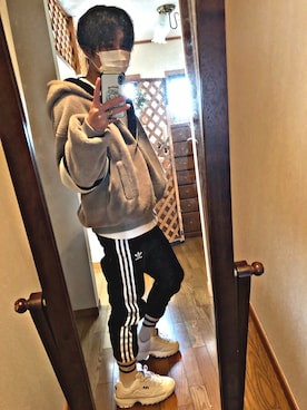 「SAAD（サード）のアイテム（アクセサリー）」を使った、いつきさん（メンズ・177cm）の春コーディネート