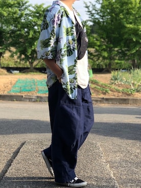 「Needles（ニードルス）の＜NEEDLES＞BALOON FATIGUE PANTS/パンツ（カーゴパンツ）」を使った、関節のパニックさん（メンズ・175cm）の夏コーディネート
