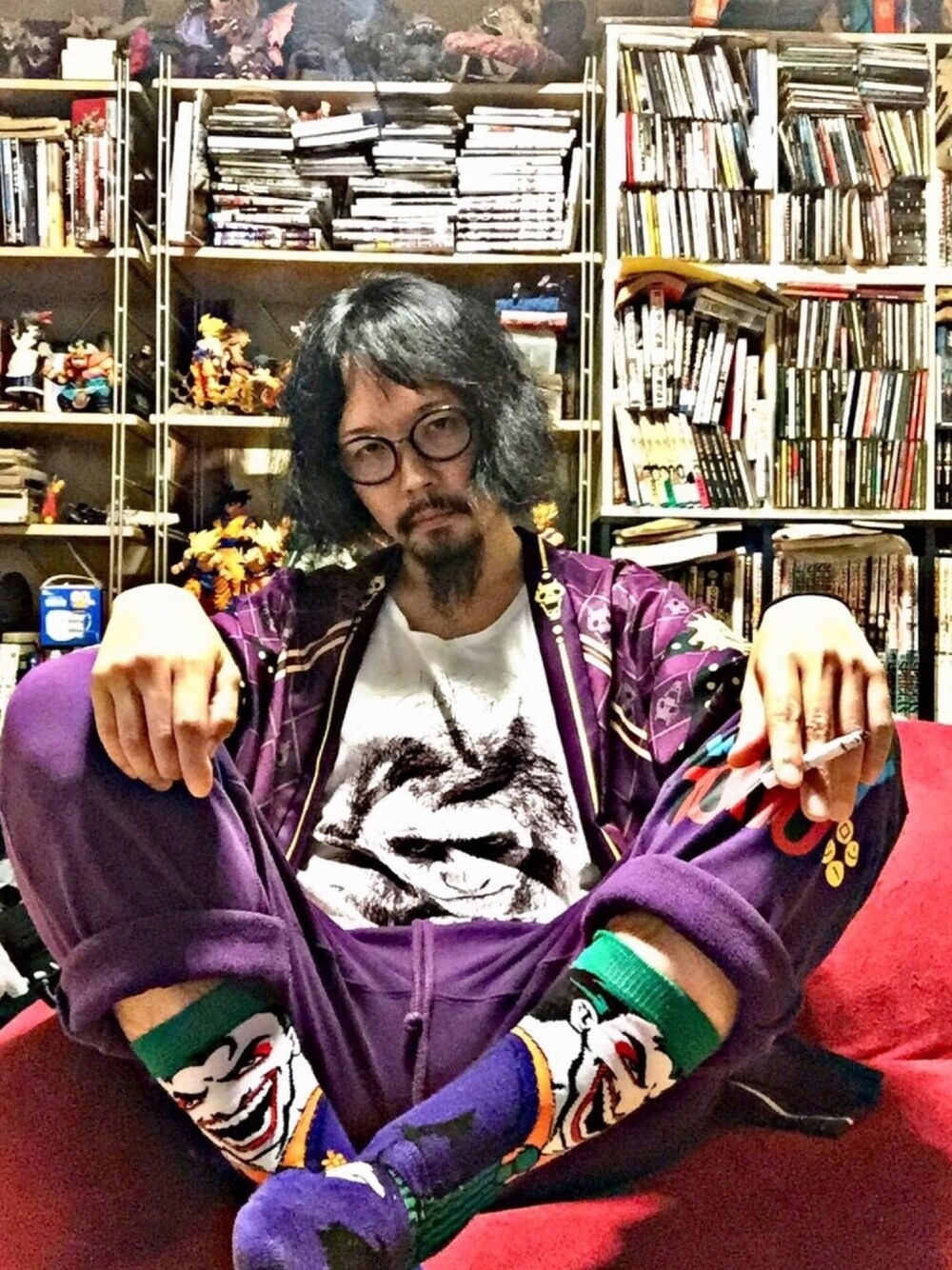 「メンタリストゴダイゴ」｜「no brandのアイテム（トップス、ブラック系）」を使った、下痢便太郎時貞さん（メンズ・175cm）の秋コーディネートの1枚目の写真