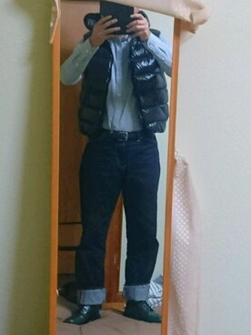 「DUVETICA（デュベティカ）のアイテム（ダウンベスト、ブラック系）」を使った、大嶌康正さん（メンズ・182cm）の秋コーディネート