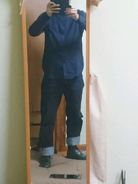 「UNIQLO（ユニクロ）のアイテム（シャツ/ブラウス、ブルー系）」を使った、大嶌康正さん（メンズ・182cm）の秋コーディネート