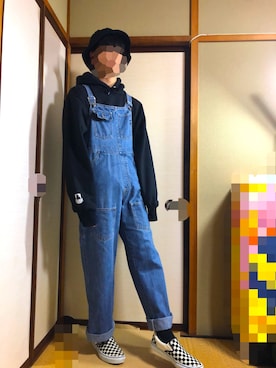 「Guess（ゲス）のアイテム（オールインワン・サロペット）」を使った、しょさん（メンズ・171cm）の冬コーディネート