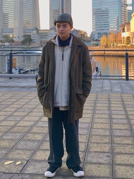 「アイテム（ステンカラーコート、ホワイト系）」を使った、Dylanさん（メンズ・160cm）の冬コーディネート