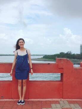 「lazybone（レイジーボーン）のアイテム」を使った、Sarah Chanさん（レディース・170cm）の春コーディネート